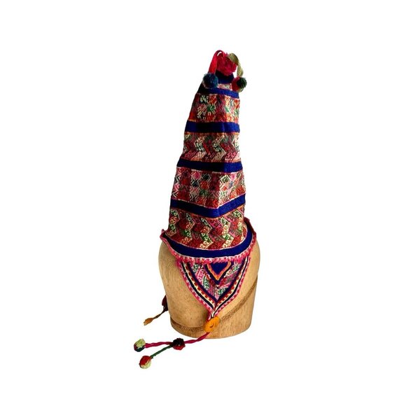 Antique Vintage traditional Andean chullo Peruvian hand-knitted hat main image 9
